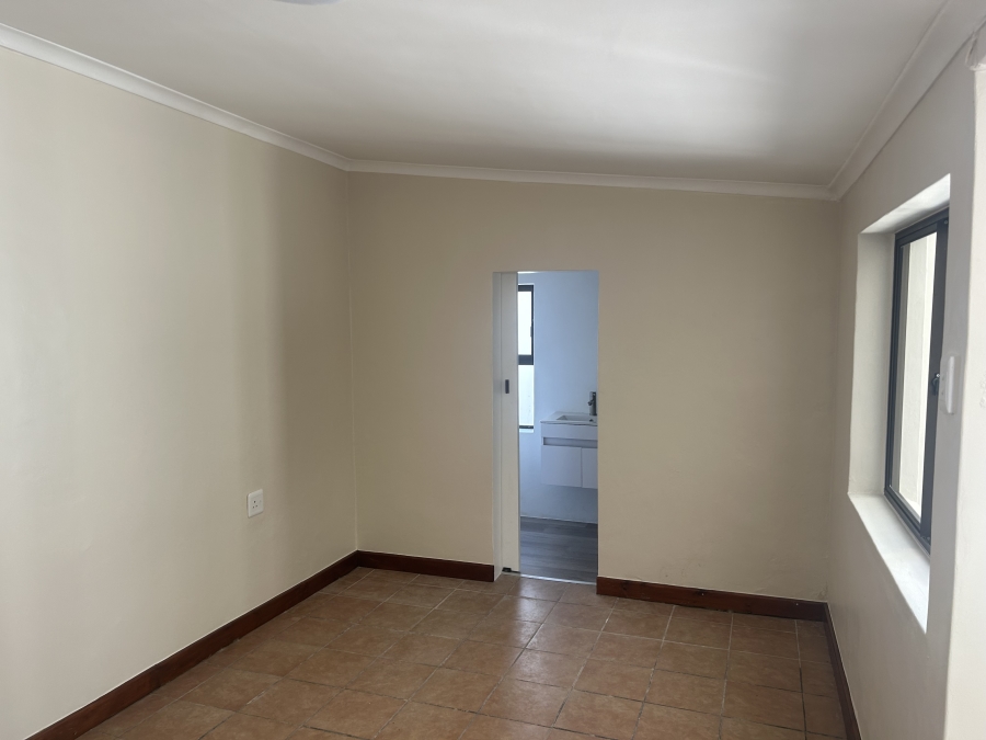 4 Bedroom Property for Sale in Paarl Central Western Cape